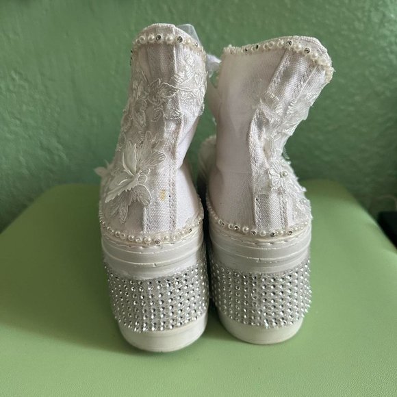 Daruga Bridal Platform Sneakers Pearl Rhinestones Lace sz 40 9 - Picture 6 of 8